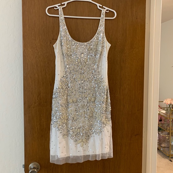 Adrianna Papell Dresses & Skirts - Adrianna Papell white beaded cocktail dress